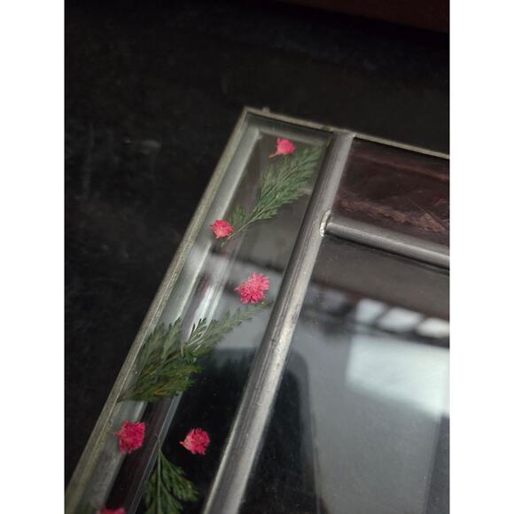 Pressed Flower Stained Glass Jewelry Box 7.5x6.5" Dual Photo Display 3.5x2.75" - Picture 2 of 10